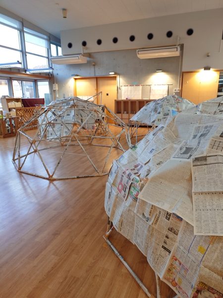 仙台での新聞紙ドームワークショップ