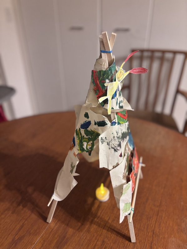 圓錐帳篷作品